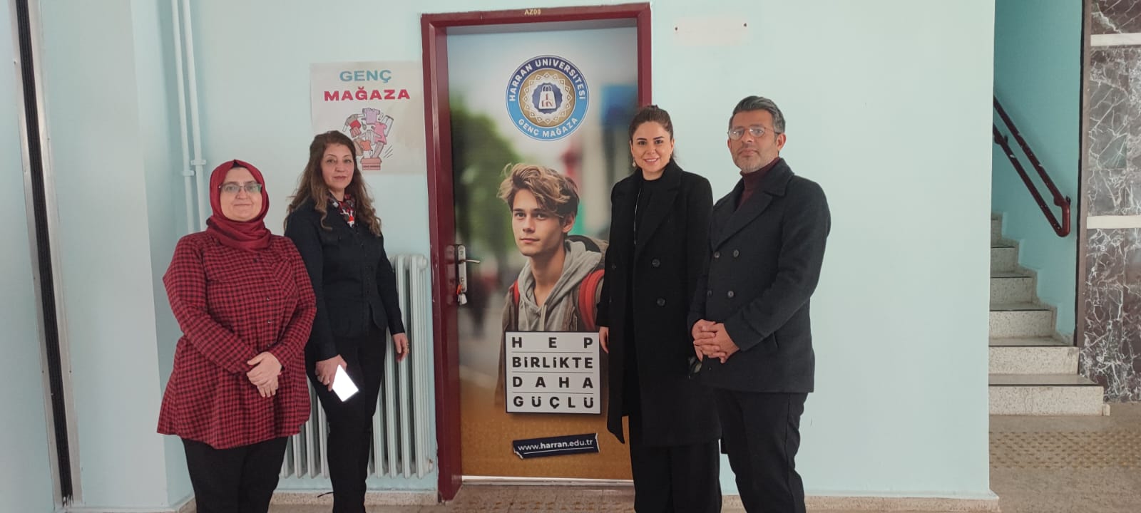 DEKANIMIZ VE DEKAN YARDIMCIMIZ GENÇ MAGAZA’YI ZİYARET ETTİ